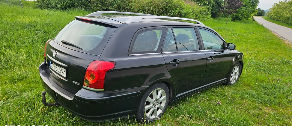 Toyota Avensis cena 11500 przebieg: 278600, rok produkcji 2005 z Chełmek małe 56